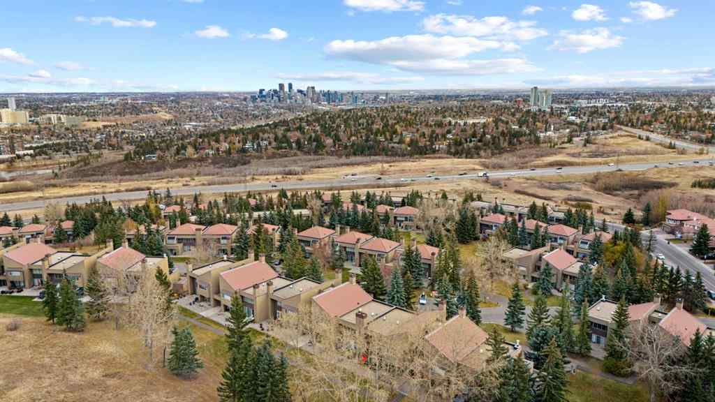 MLS® A2266973 - Unit #10 105 Village Heights SW in Patterson Calgary, Residential