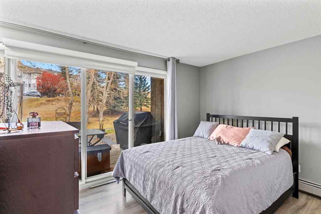 MLS® A2266973 - Unit #10 105 Village Heights SW in Patterson Calgary, Residential