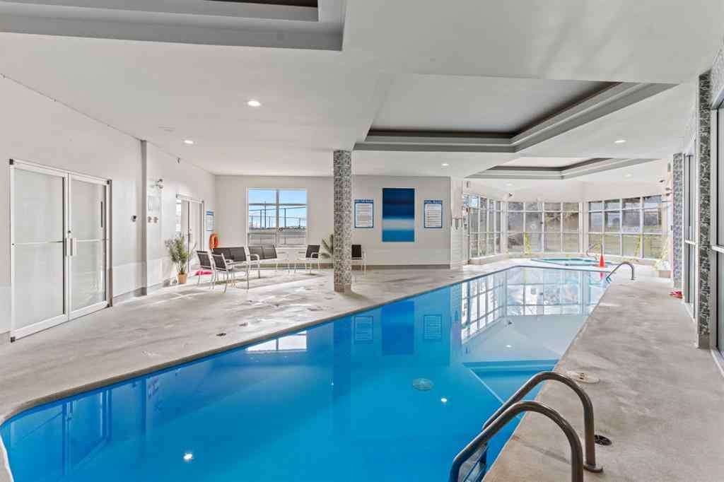 MLS® A2266973 - Unit #10 105 Village Heights SW in Patterson Calgary, Residential