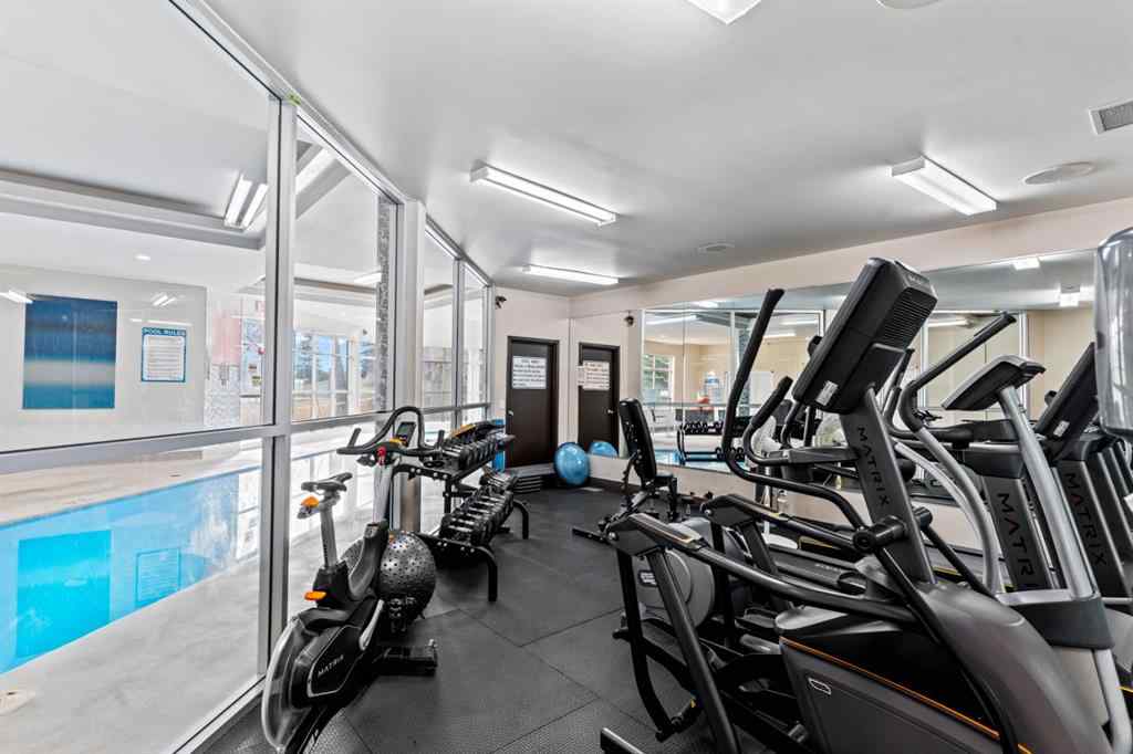 MLS® A2266973 - Unit #10 105 Village Heights SW in Patterson Calgary, Residential