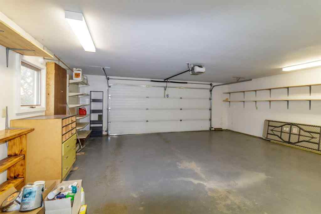 MLS® A2266976 - 4044 50 Avenue  in South Innisfail Innisfail, Residential