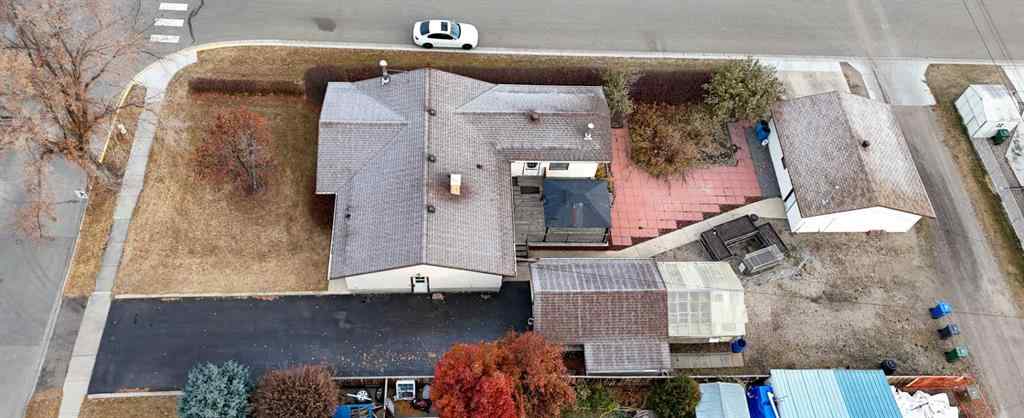 MLS® A2266976 - 4044 50 Avenue  in South Innisfail Innisfail, Residential