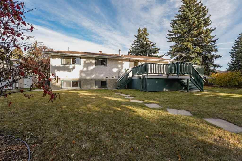 MLS® A2266978 - 20 Allsop Close  in Anders Park Red Deer, Residential