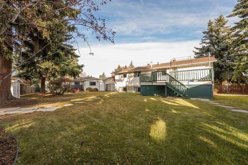 MLS® A2266978 - 20 Allsop Close  in Anders Park Red Deer, Residential