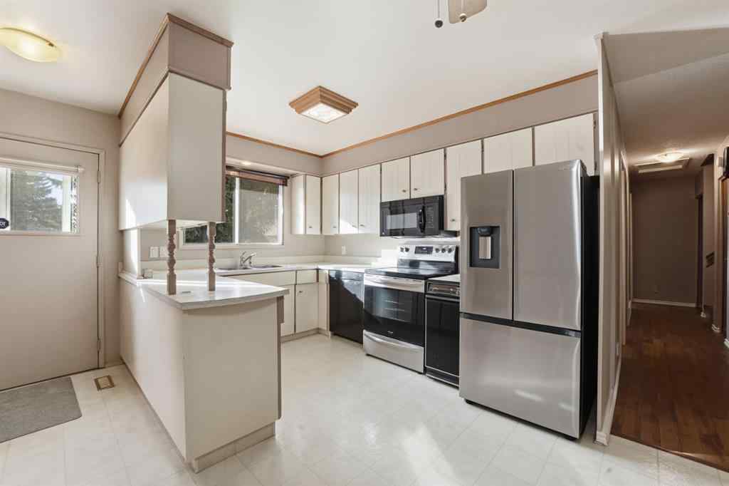 MLS® A2266978 - 20 Allsop Close  in Anders Park Red Deer, Residential