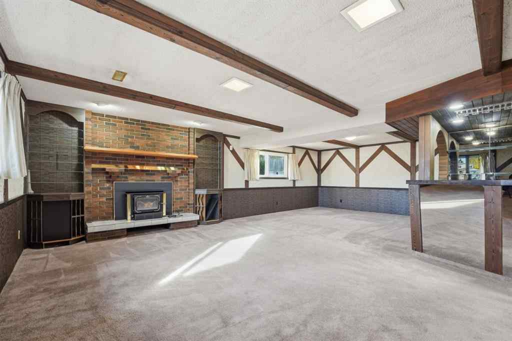 MLS® A2266978 - 20 Allsop Close  in Anders Park Red Deer, Residential