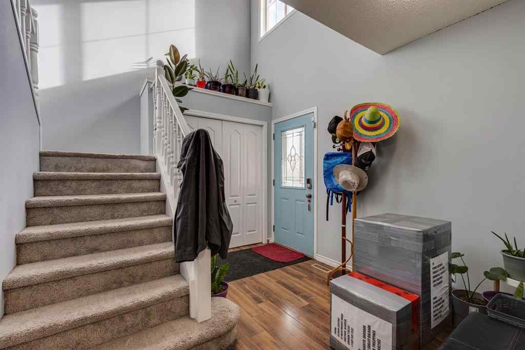 MLS® A2266980 - 47 Westmount Road  in Westridge Okotoks, Residential