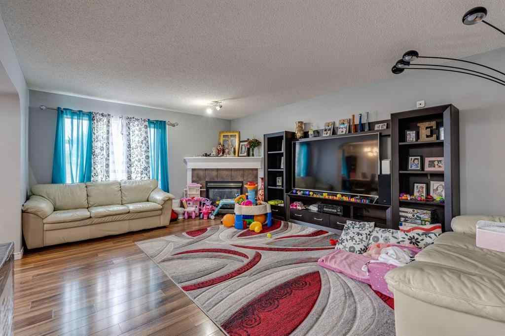 MLS® A2266980 - 47 Westmount Road  in Westridge Okotoks, Residential