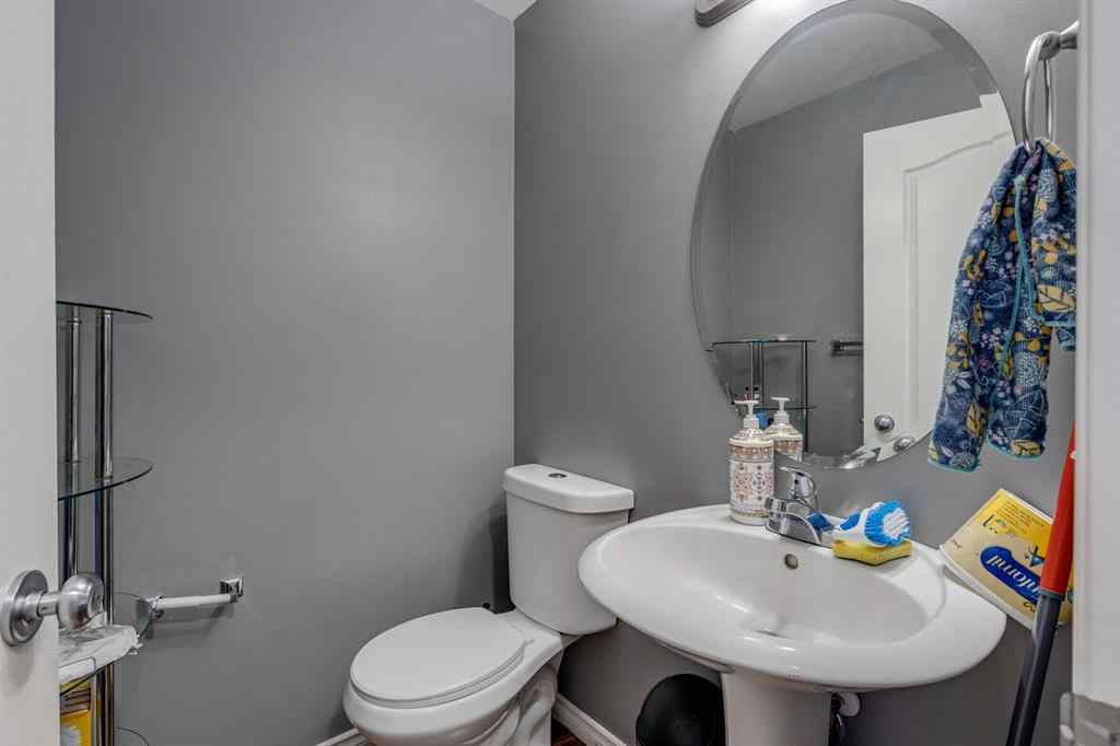 MLS® A2266980 - 47 Westmount Road  in Westridge Okotoks, Residential