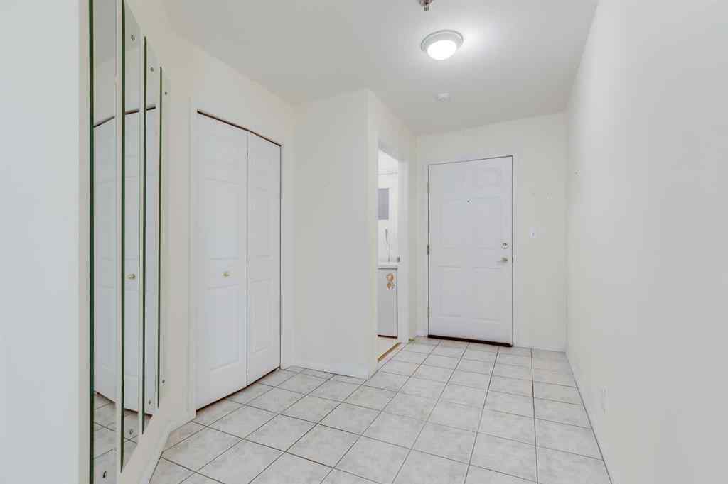 MLS® A2266984 - Unit #210 1415 17 Street SE in Inglewood Calgary, Residential