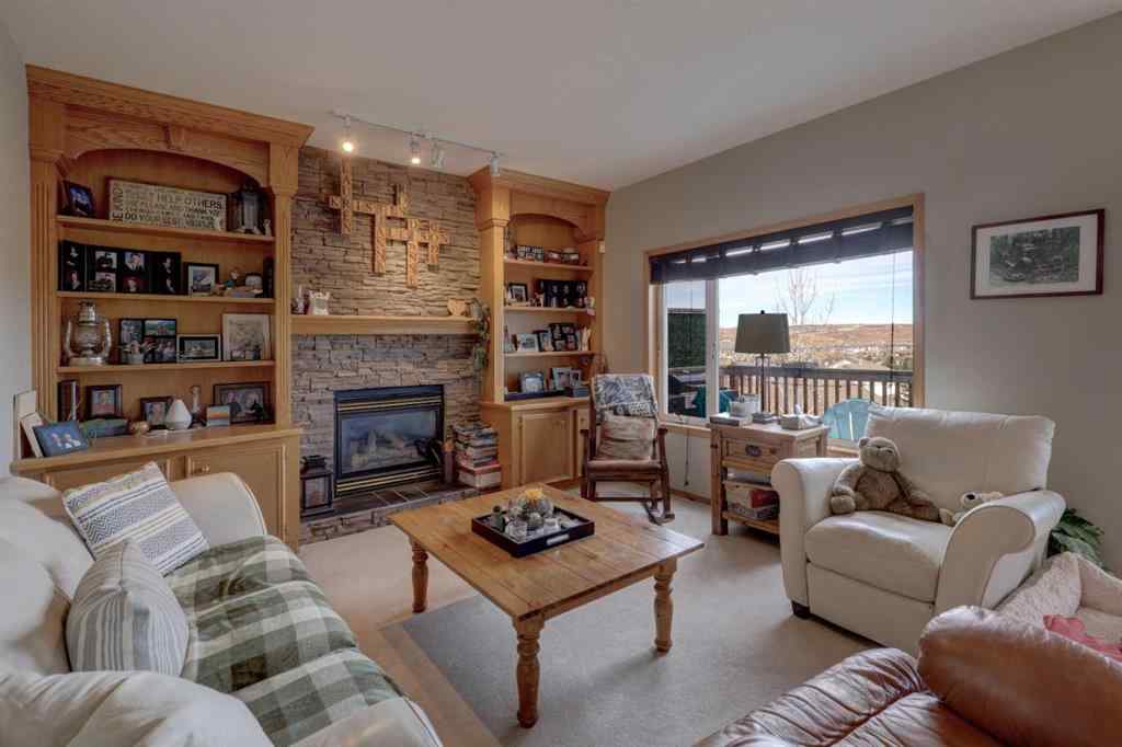 MLS® A2266989 - 26 Bow Ridge Link  in Bow Ridge Cochrane, Residential