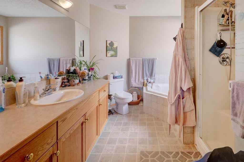 MLS® A2266989 - 26 Bow Ridge Link  in Bow Ridge Cochrane, Residential