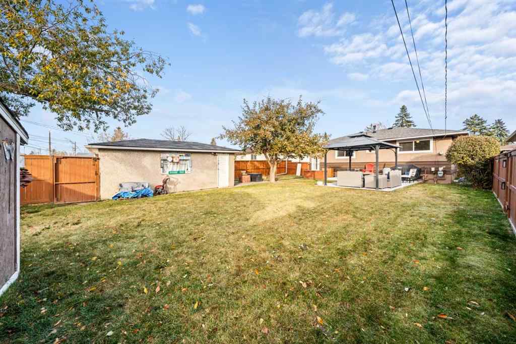 MLS® A2266991 - 2219 40 Street SE in Forest Lawn Calgary, Residential