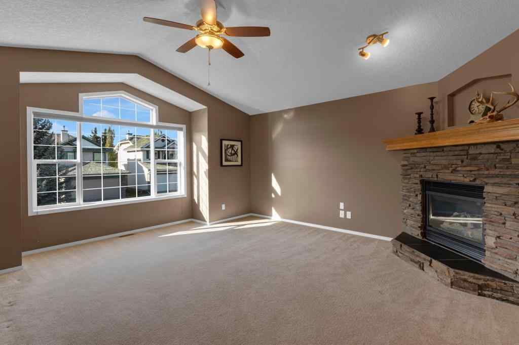 MLS® A2266992 - 26 Springbank Rise SW in Springbank Hill Calgary, Residential