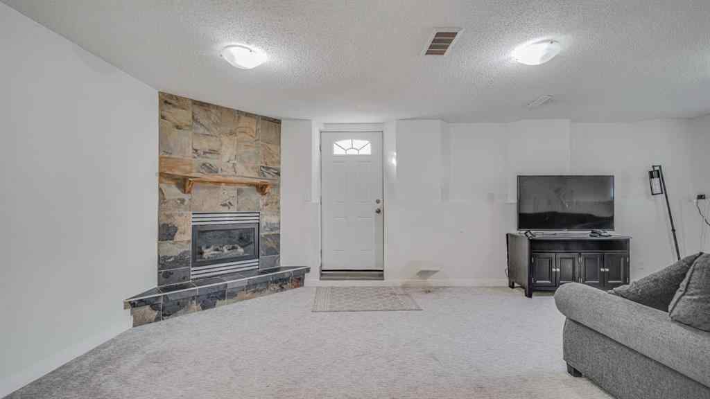 MLS&reg; # A2266996 - 142 Coverton Heights NE in Coventry Hills Calgary, Residential Open Houses