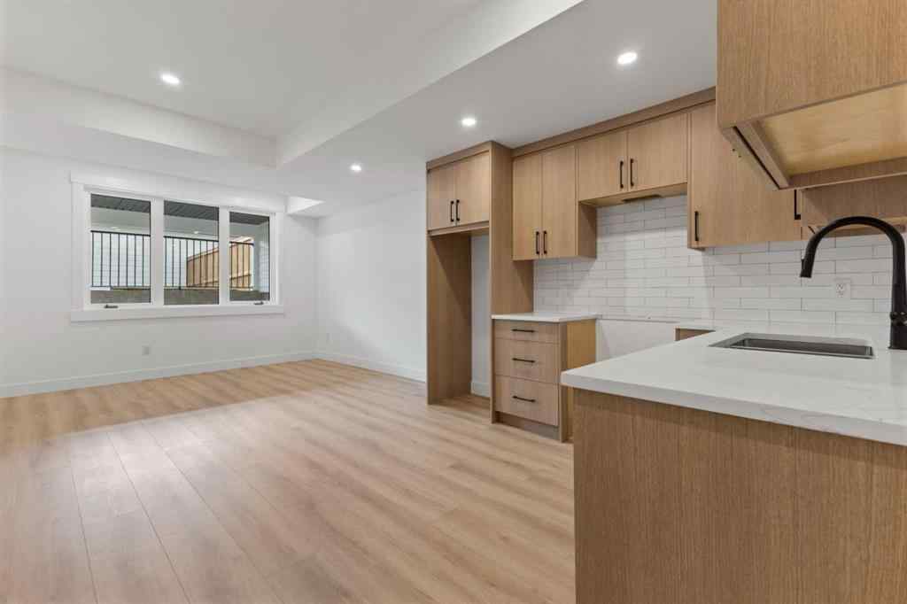 MLS® A2266997 - 5007 21 Avenue NW in Montgomery Calgary, Residential