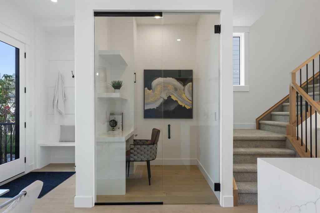 MLS® A2266997 - 5007 21 Avenue NW in Montgomery Calgary, Residential