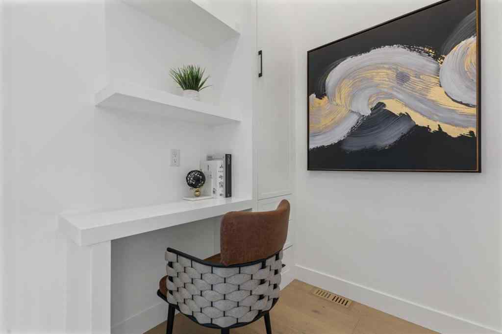 MLS® A2266997 - 5007 21 Avenue NW in Montgomery Calgary, Residential