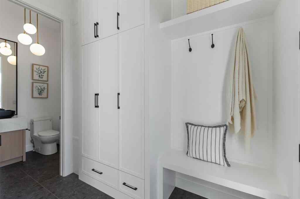 MLS® A2266997 - 5007 21 Avenue NW in Montgomery Calgary, Residential