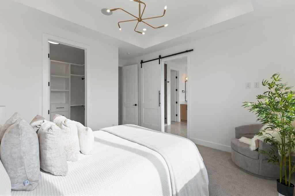 MLS® A2266997 - 5007 21 Avenue NW in Montgomery Calgary, Residential