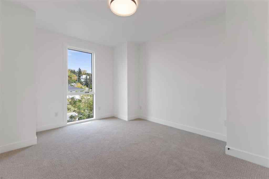 MLS® A2266997 - 5007 21 Avenue NW in Montgomery Calgary, Residential