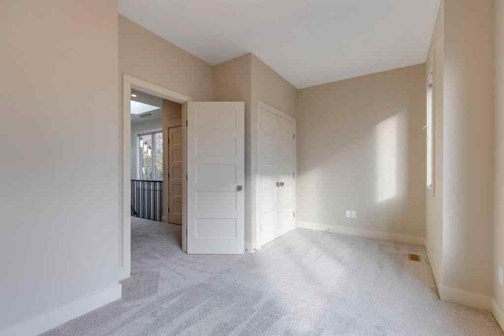 MLS® A2267002 - 2413 36 Street SW in Killarney/Glengarry Calgary, Residential