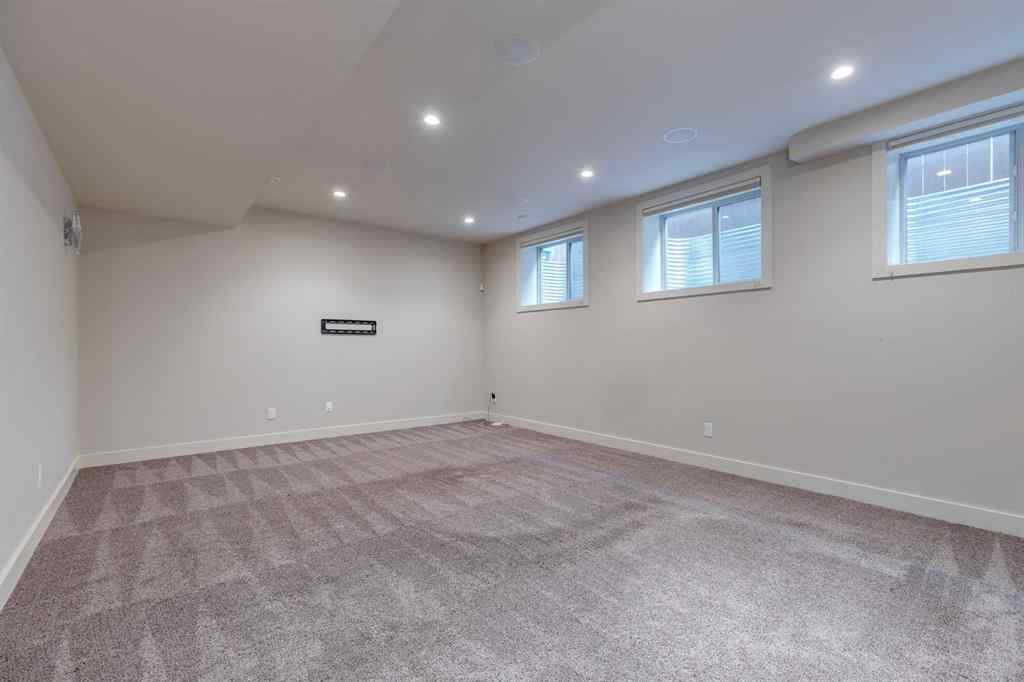 MLS® A2267002 - 2413 36 Street SW in Killarney/Glengarry Calgary, Residential