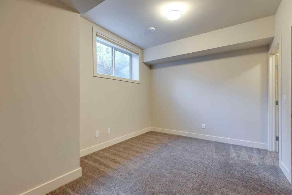 MLS® A2267002 - 2413 36 Street SW in Killarney/Glengarry Calgary, Residential