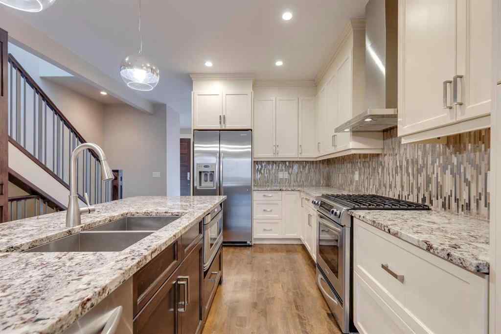 MLS® A2267002 - 2413 36 Street SW in Killarney/Glengarry Calgary, Residential