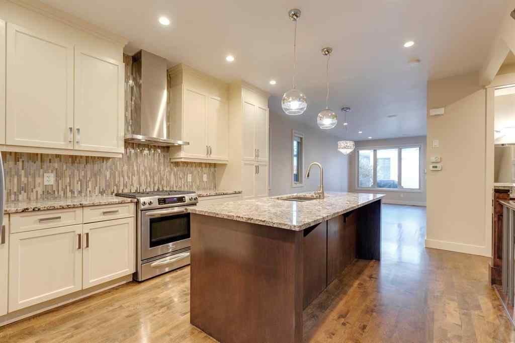 MLS® A2267002 - 2413 36 Street SW in Killarney/Glengarry Calgary, Residential