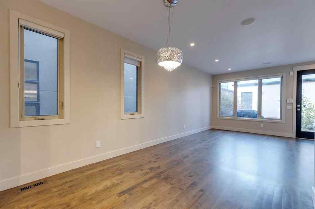 MLS® A2267002 - 2413 36 Street SW in Killarney/Glengarry Calgary, Residential