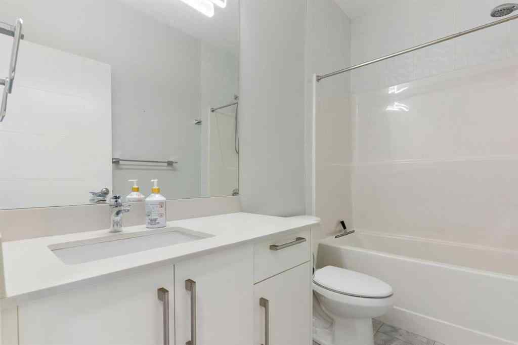 MLS® A2267003 - Unit #113 408 27 Avenue NE in Winston Heights/Mountview Calgary, Residential