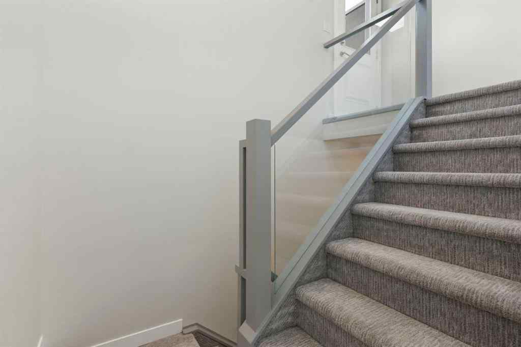 MLS® A2267003 - Unit #113 408 27 Avenue NE in Winston Heights/Mountview Calgary, Residential