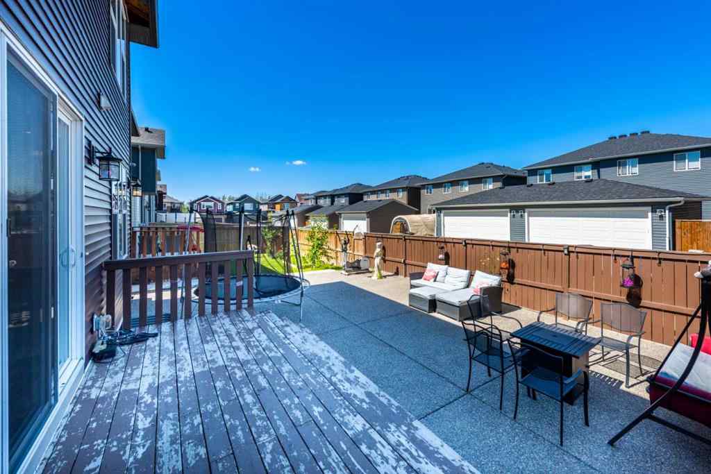 MLS® A2267005 - 44 savanna Road NE in Saddle Ridge Calgary, Residential
