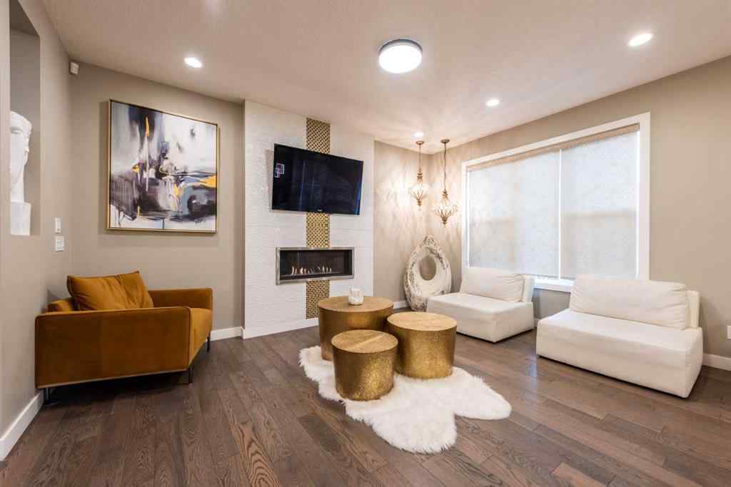 MLS® A2267005 - 44 savanna Road NE in Saddle Ridge Calgary, Residential