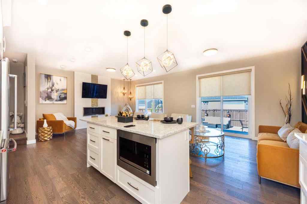 MLS® A2267005 - 44 savanna Road NE in Saddle Ridge Calgary, Residential