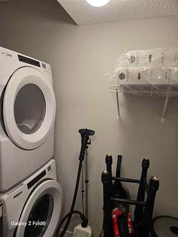 MLS® A2267008 - 281 Creekside Boulevard SW in Pine Creek Calgary, Residential