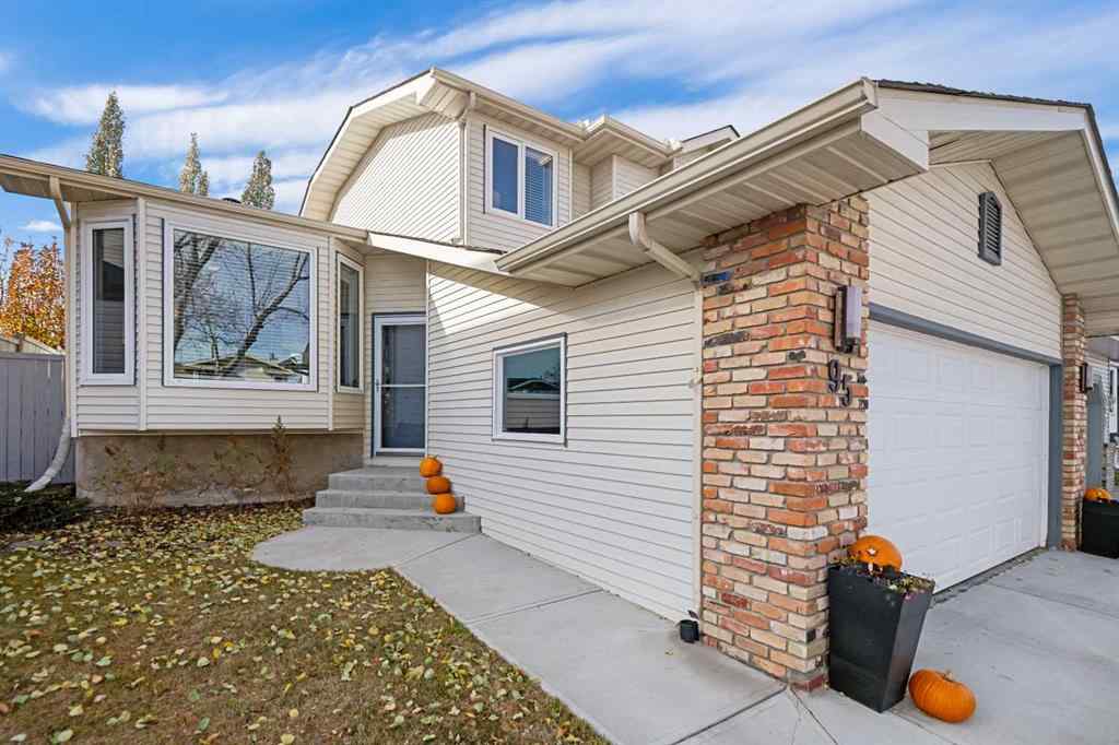 MLS® A2267009 - 95 Macewan Meadow Way NW in MacEwan Glen Calgary, Residential