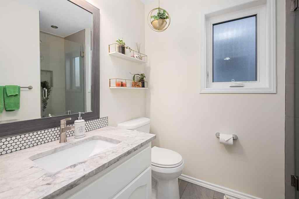 MLS® A2267009 - 95 Macewan Meadow Way NW in MacEwan Glen Calgary, Residential