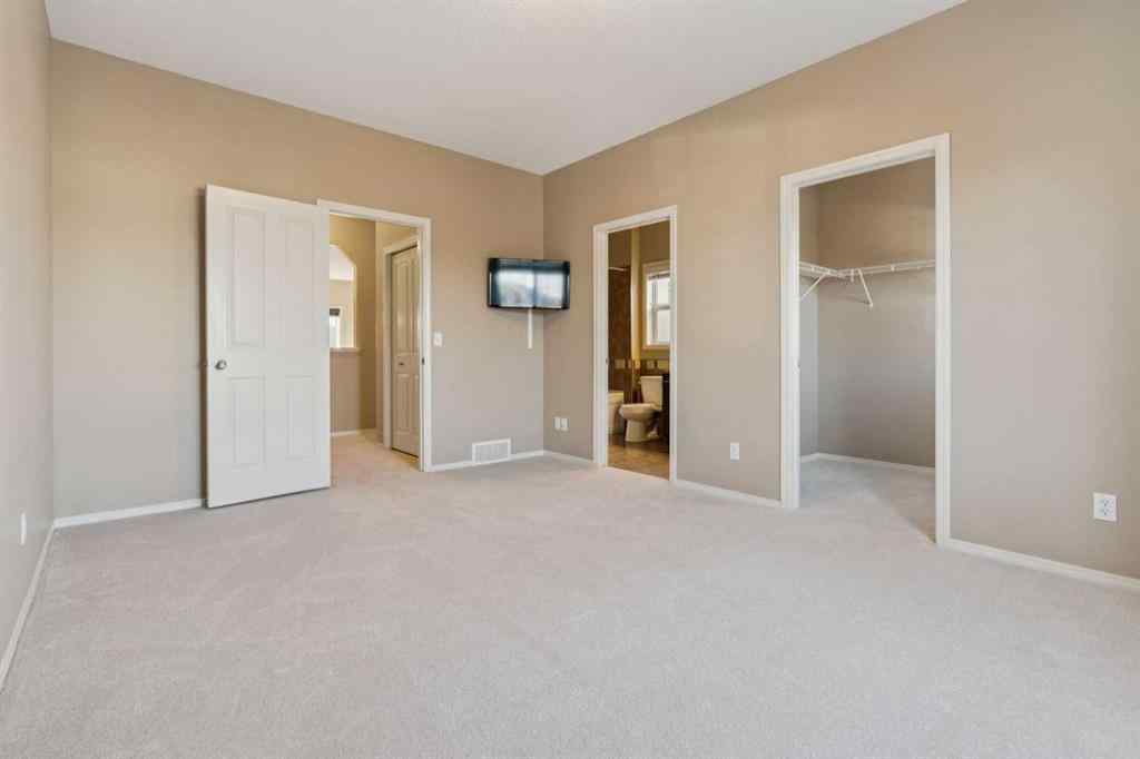 MLS® A2267012 - 34 Kingsland Close  in Kings Heights Airdrie, Residential