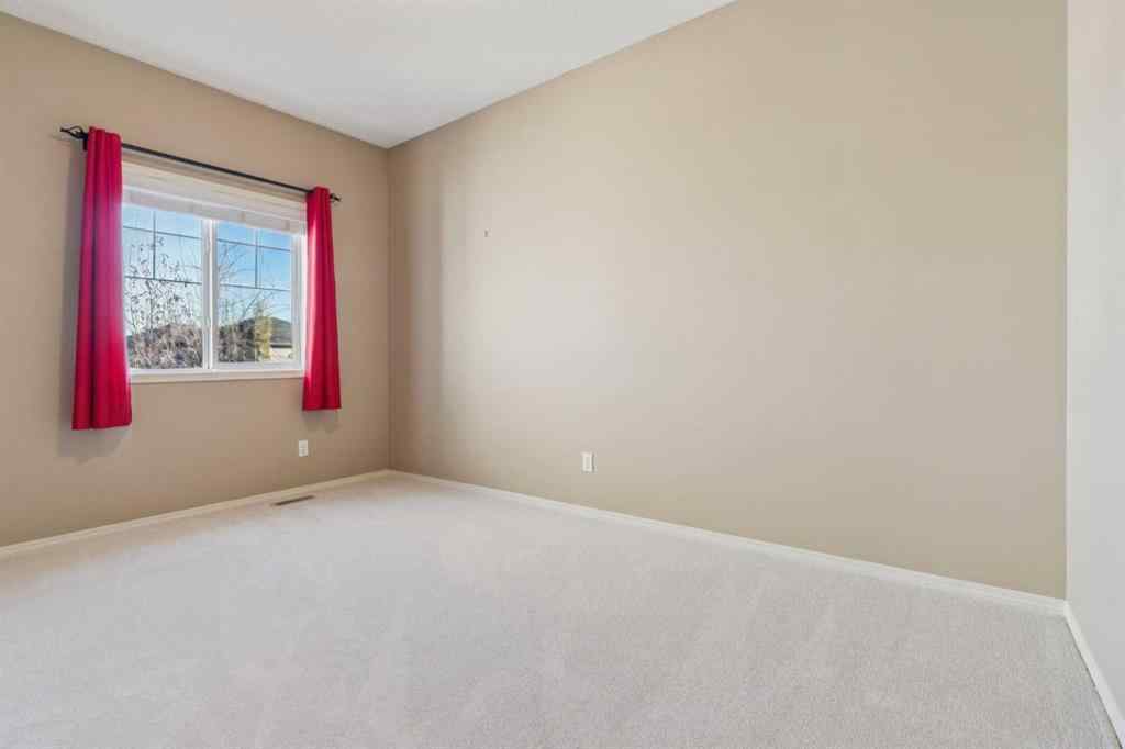 MLS® A2267012 - 34 Kingsland Close  in Kings Heights Airdrie, Residential