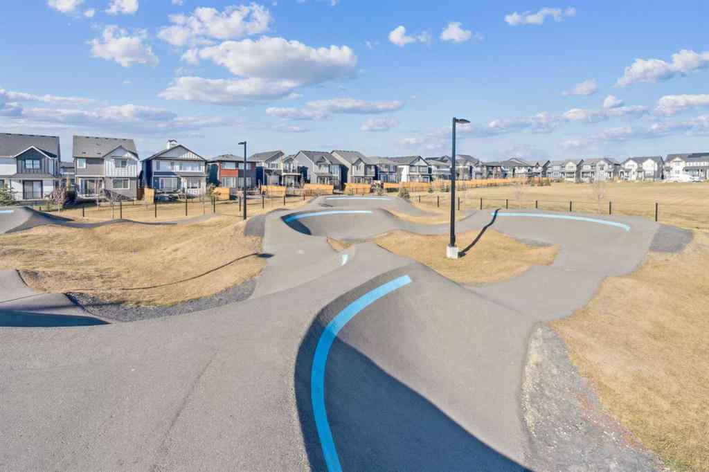 MLS® A2267012 - 34 Kingsland Close  in Kings Heights Airdrie, Residential