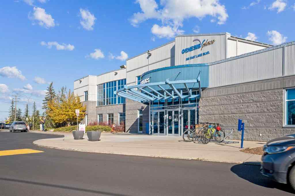 MLS® A2267012 - 34 Kingsland Close  in Kings Heights Airdrie, Residential