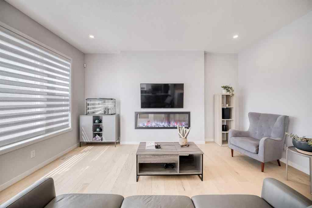 MLS® A2267013 - 156 Ambleside Crescent NW in Moraine Calgary, Residential