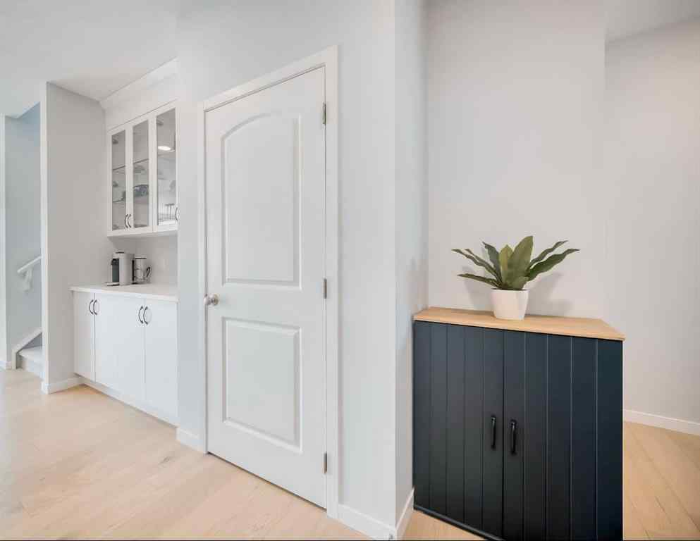 MLS® A2267013 - 156 Ambleside Crescent NW in Moraine Calgary, Residential