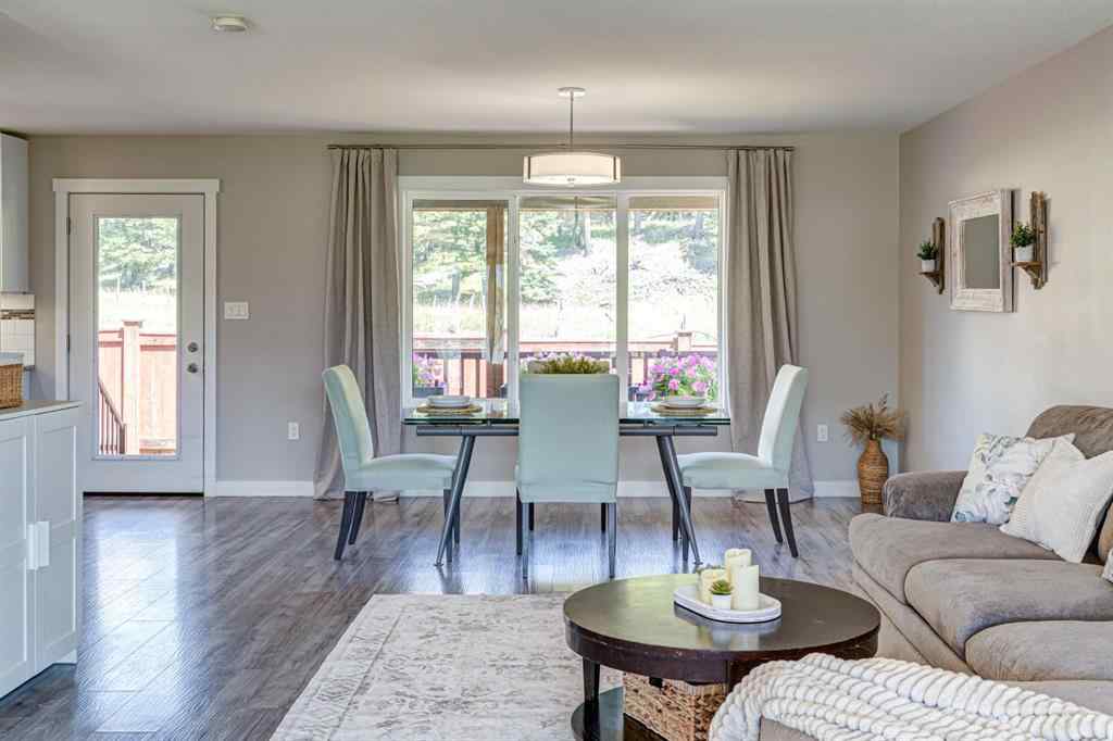 MLS® A2267019 - 2938 214 Street  in NONE Bellevue, Residential