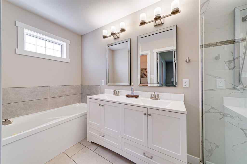 MLS® A2267019 - 2938 214 Street  in NONE Bellevue, Residential