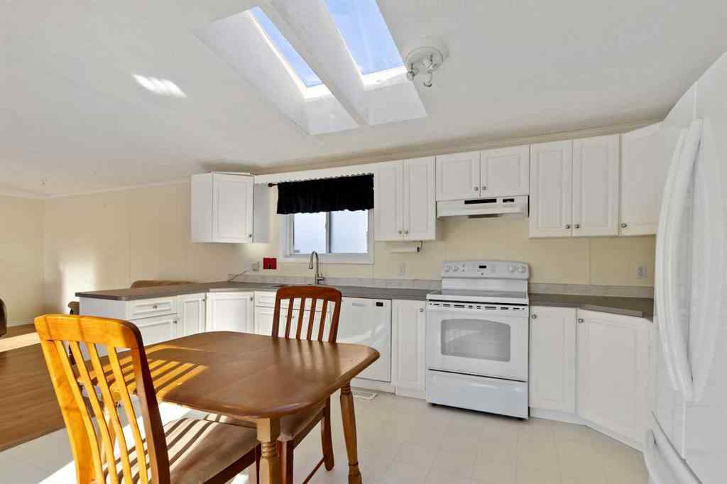 MLS® A2267020 - 200 Harpe Way  in Timberlea Fort McMurray, Residential