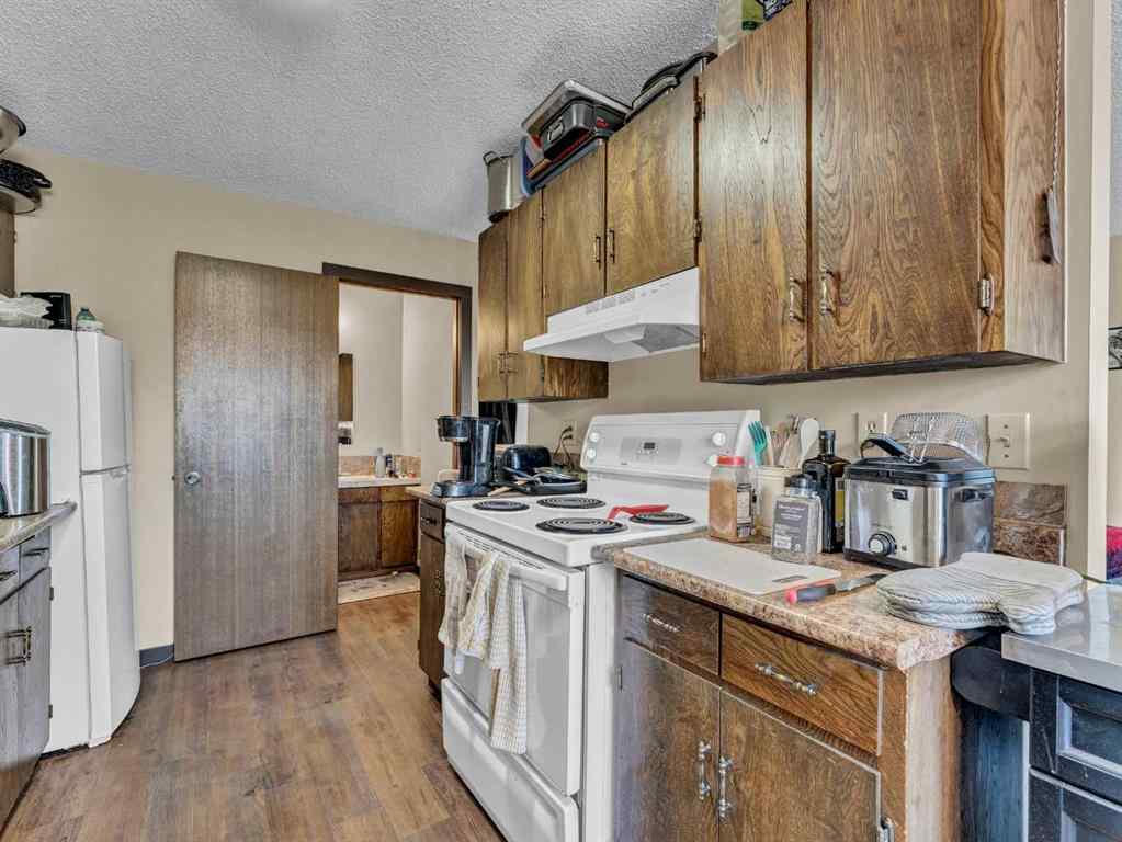 MLS® A2267021 - 39 Cairns Way SE in Crestwood-Norwood Medicine Hat, Multi-Family