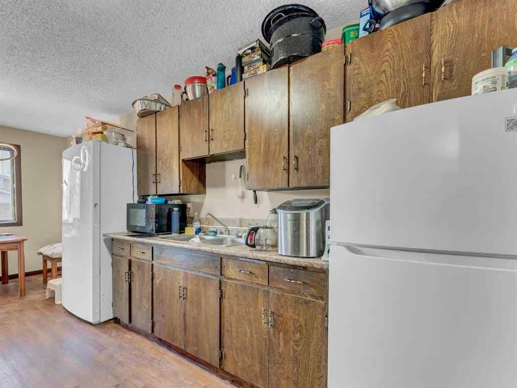 MLS® A2267021 - 39 Cairns Way SE in Crestwood-Norwood Medicine Hat, Multi-Family